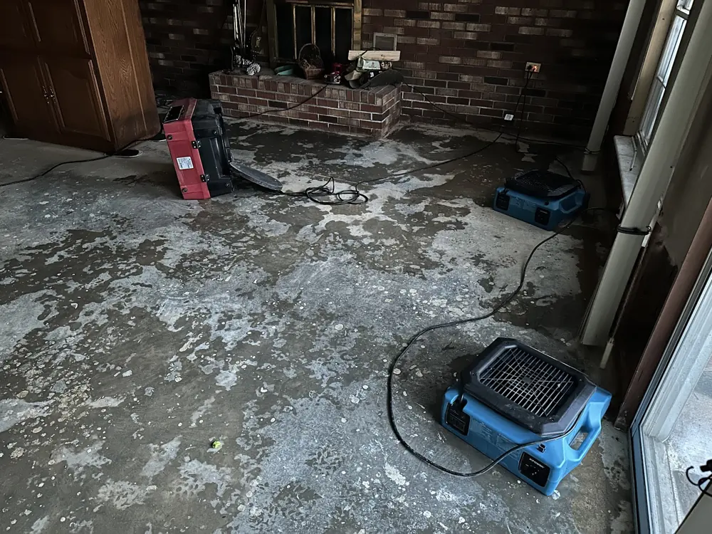 Restoration equipment on an Aurora job