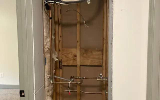 Burst Pipe Water Damage in Aurora, CO