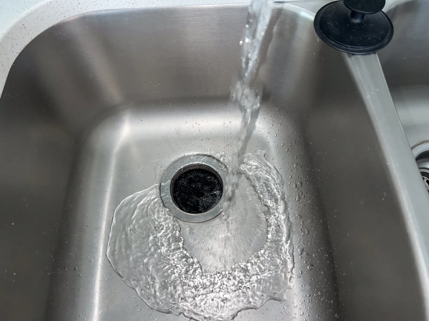 Faucet and Fixture Leak in an Aurora home