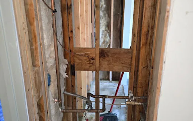 Frozen Pipe Water Damage in Aurora, CO